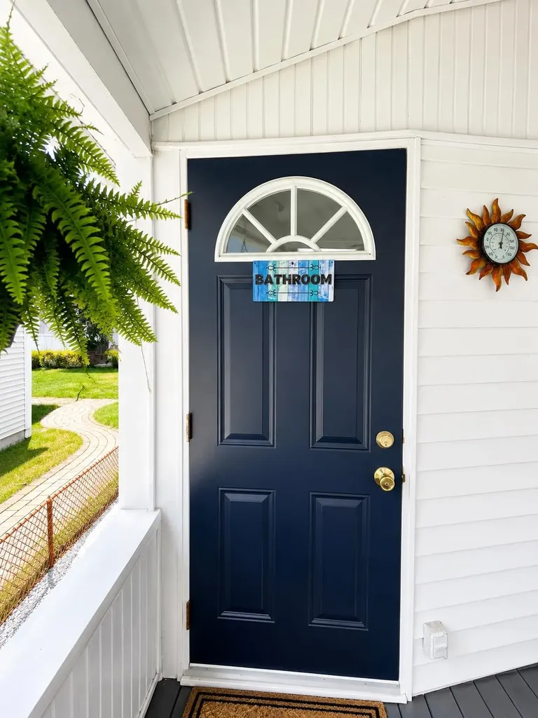 7 Concord Avenue Hampton NH 03842