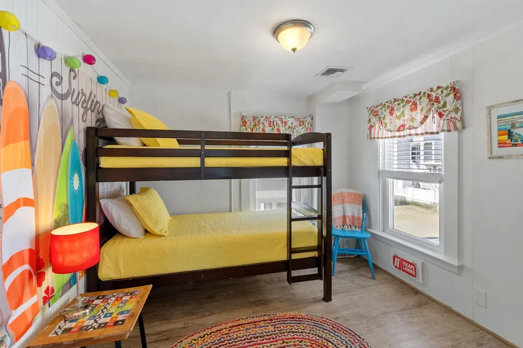 7 Concord Avenue Hampton NH 03842