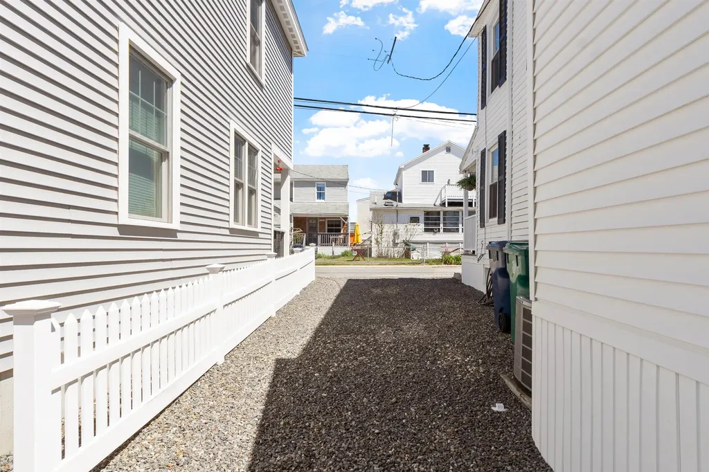 7 Concord Avenue Hampton NH 03842