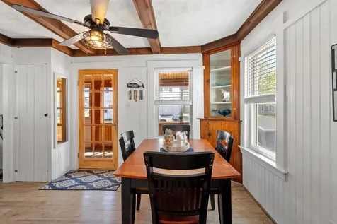 7 Concord Avenue Hampton NH 03842