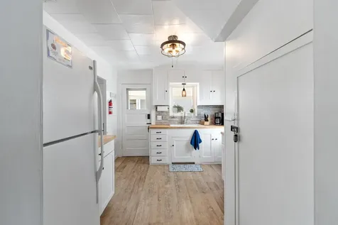7 Concord Avenue Hampton NH 03842