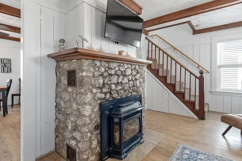 7 Concord Avenue Hampton NH 03842