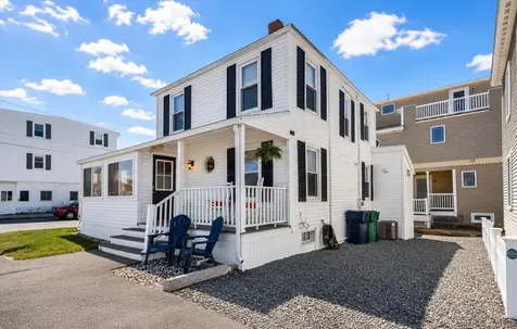 7 Concord Avenue Hampton NH 03842