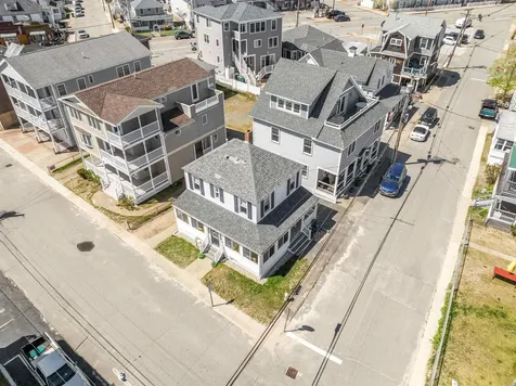 7 Concord Avenue Hampton NH 03842
