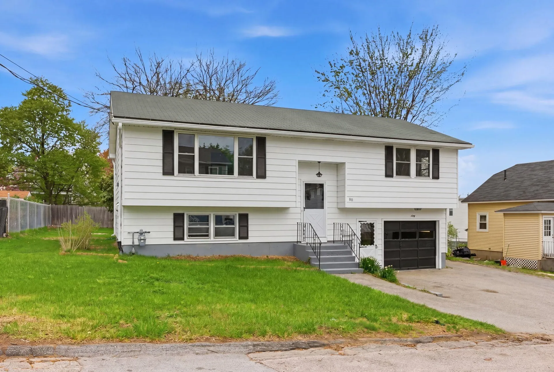 60 Rosedale Avenue Manchester NH 03103