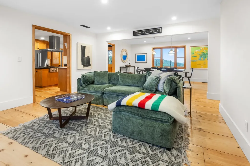 1693 Five Corners Road Thetford VT 05074