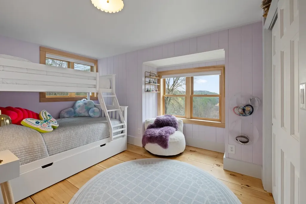 1693 Five Corners Road Thetford VT 05074