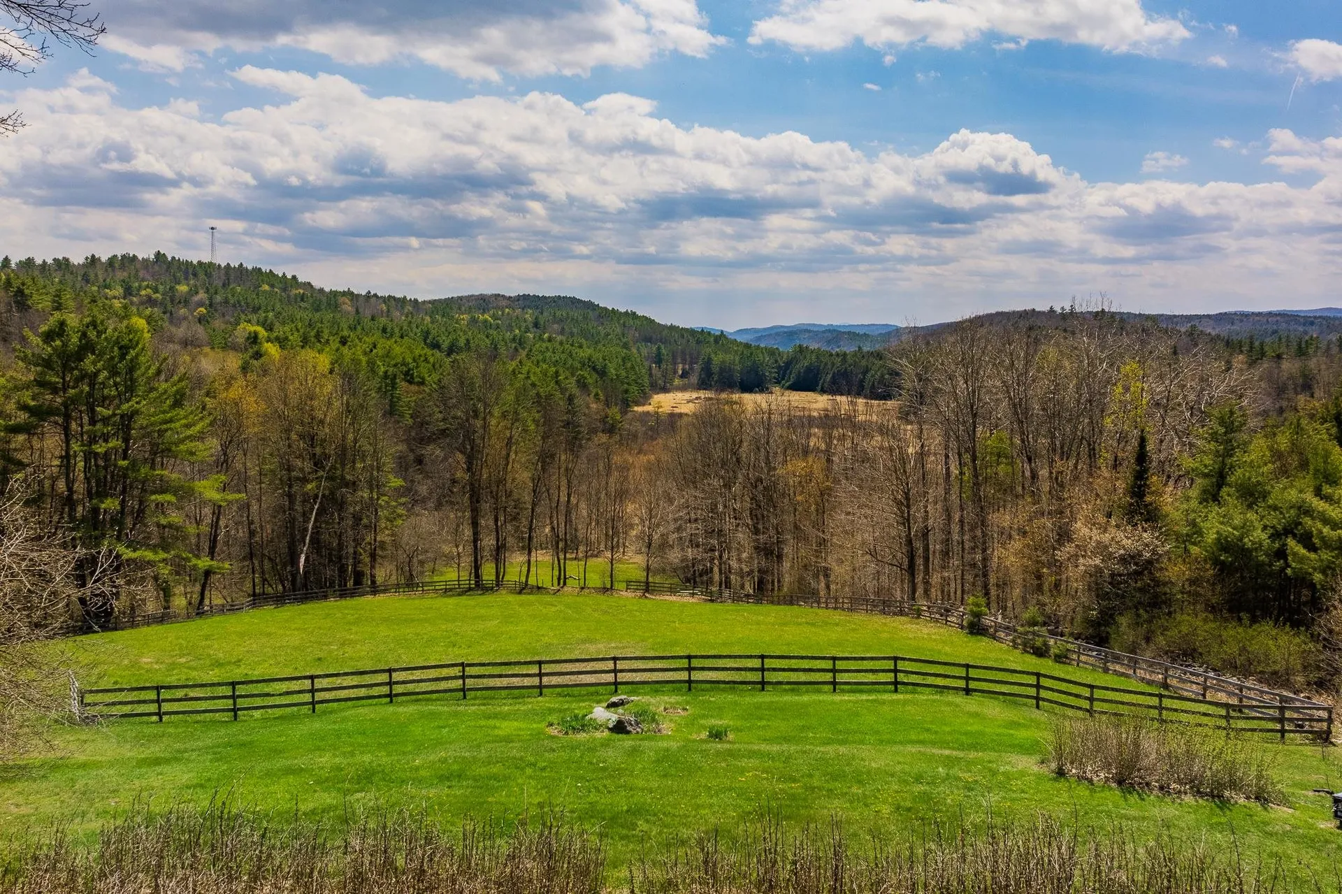 1693 Five Corners Road Thetford VT 05074