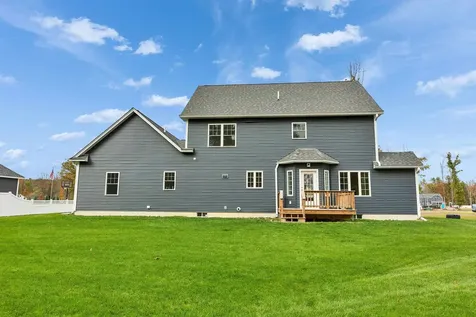 17 Eagle Perch Drive Boscawen NH 03303