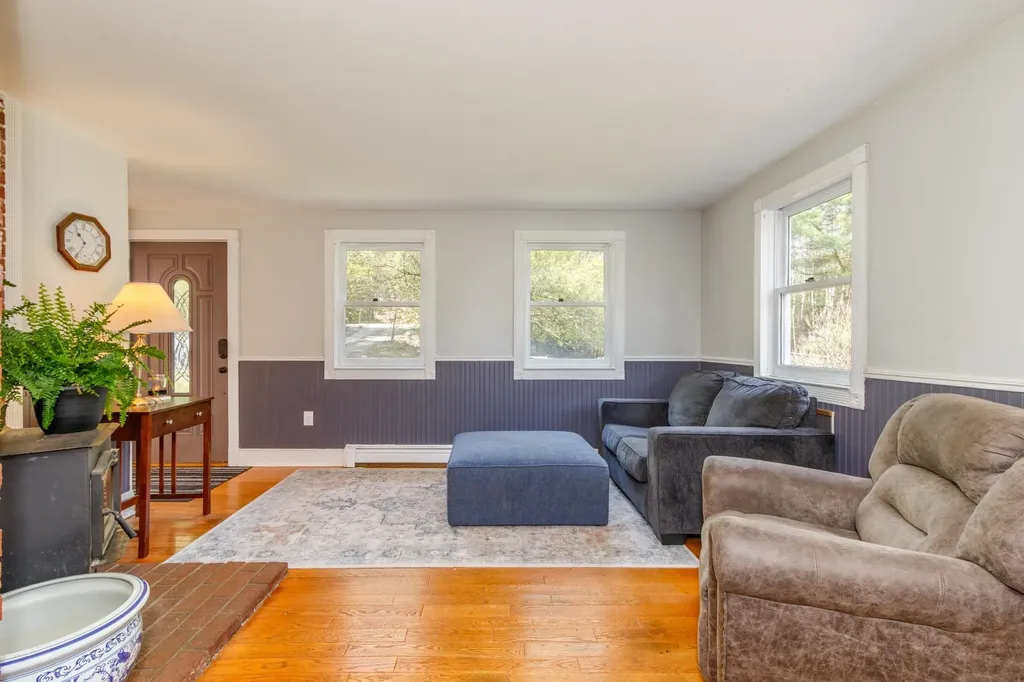 71 Baptist Road Canterbury NH 03224