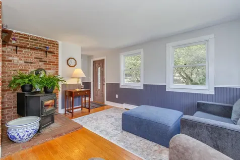 71 Baptist Road Canterbury NH 03224