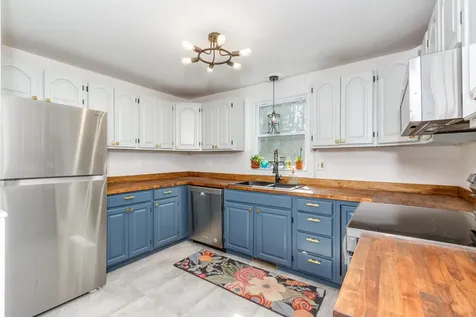 71 Baptist Road Canterbury NH 03224