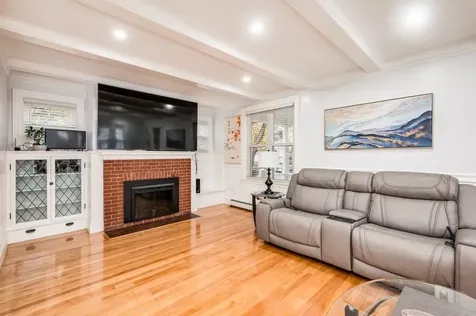 815 Central Avenue Dover NH 03820