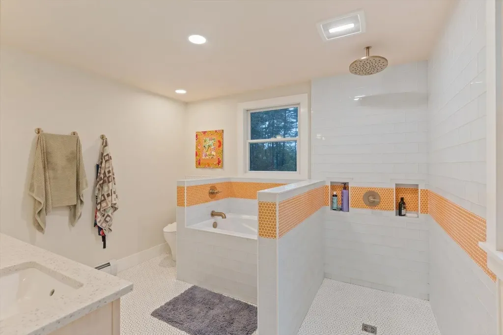 27 Boulder Drive Dublin NH 03444