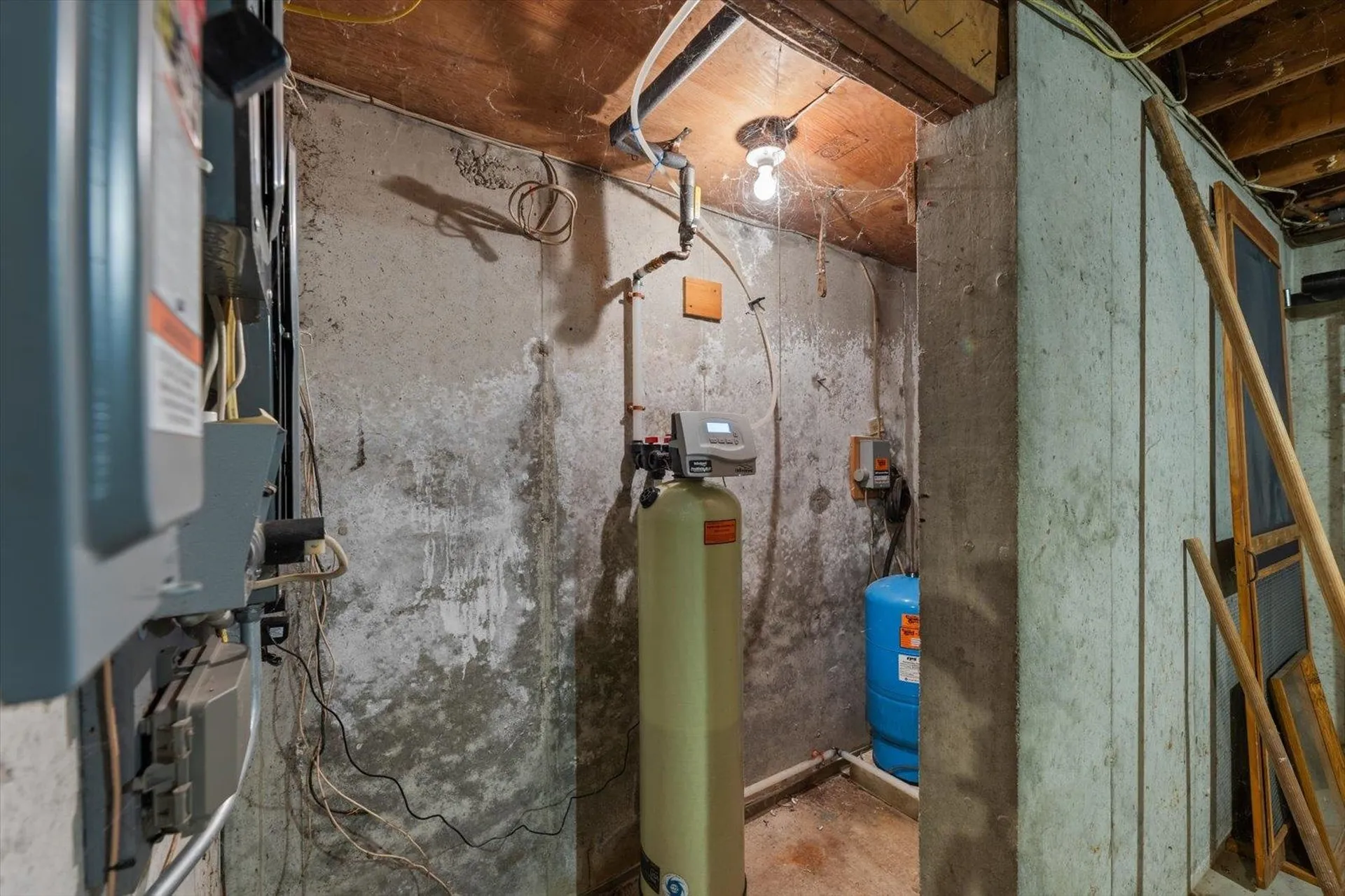 27 Boulder Drive Dublin NH 03444