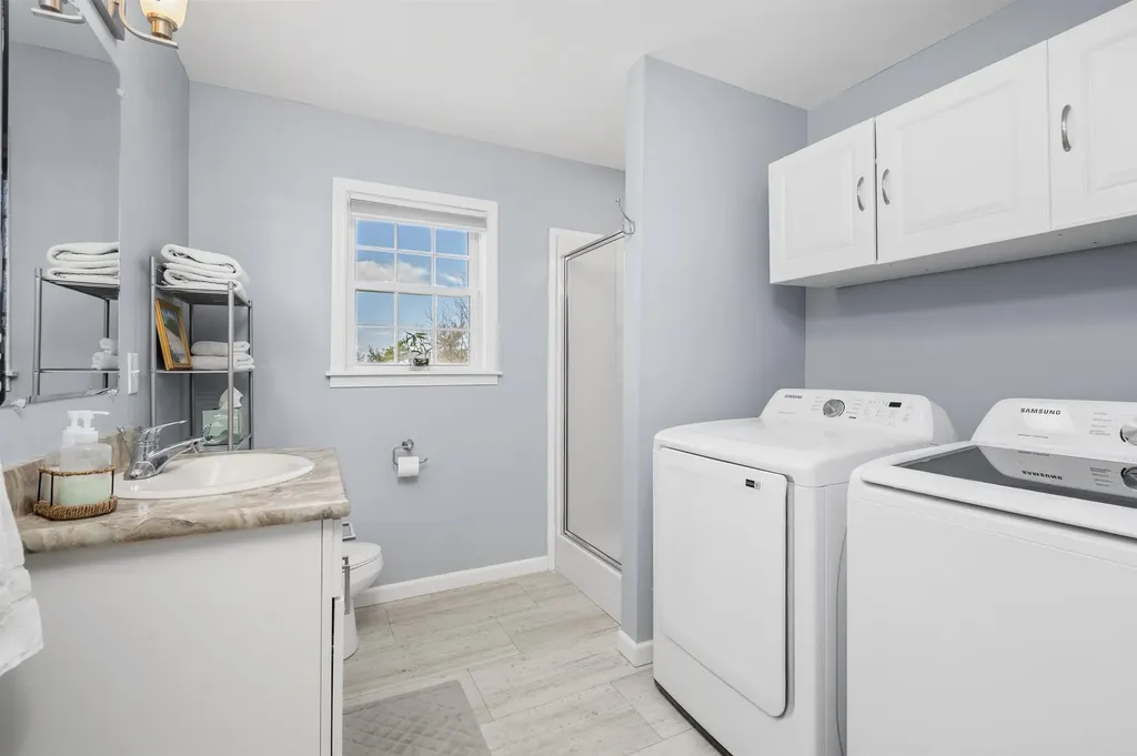216 Mountain Drive Gilford NH 03249