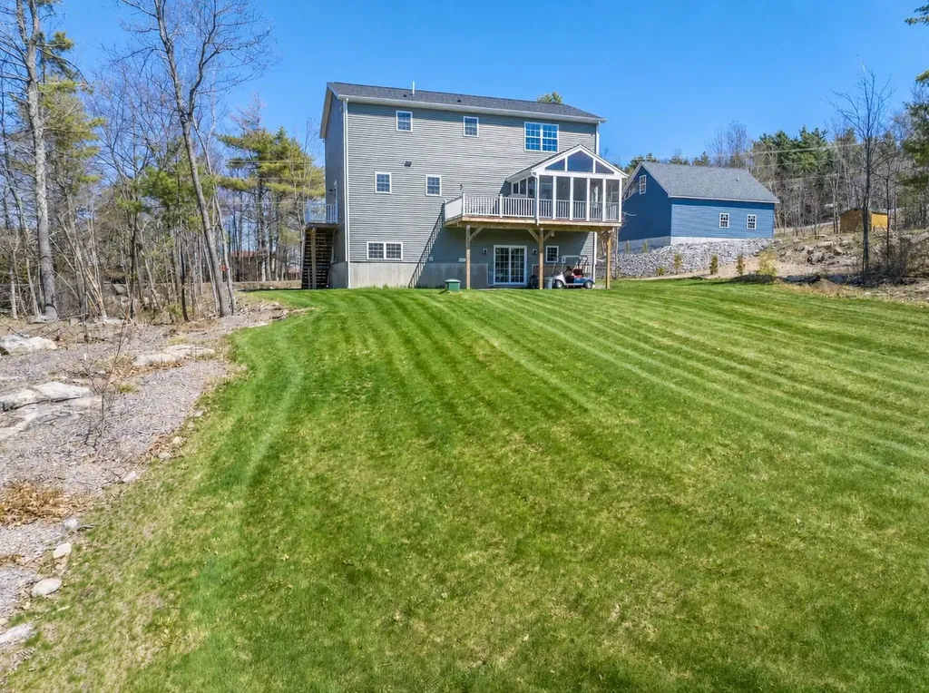 216 Mountain Drive Gilford NH 03249