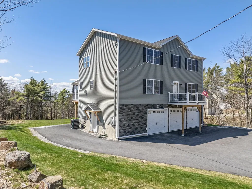 216 Mountain Drive Gilford NH 03249