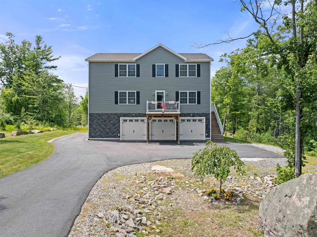 216 Mountain Drive Gilford NH 03249