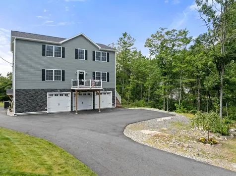 216 Mountain Drive Gilford NH 03249