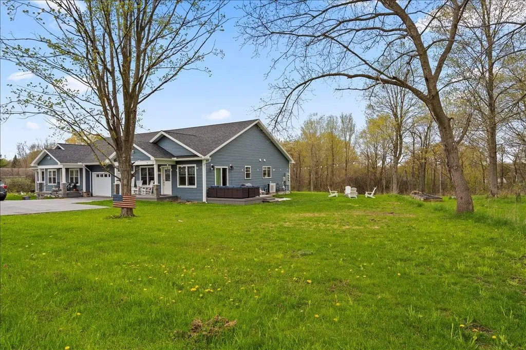 2529 Bronson Road St. Albans Town VT 05478