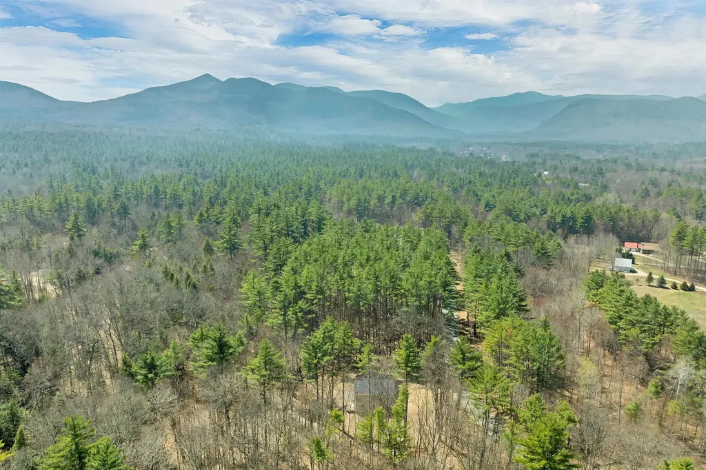 35 Rolling Ridge Road Bartlett NH 03812
