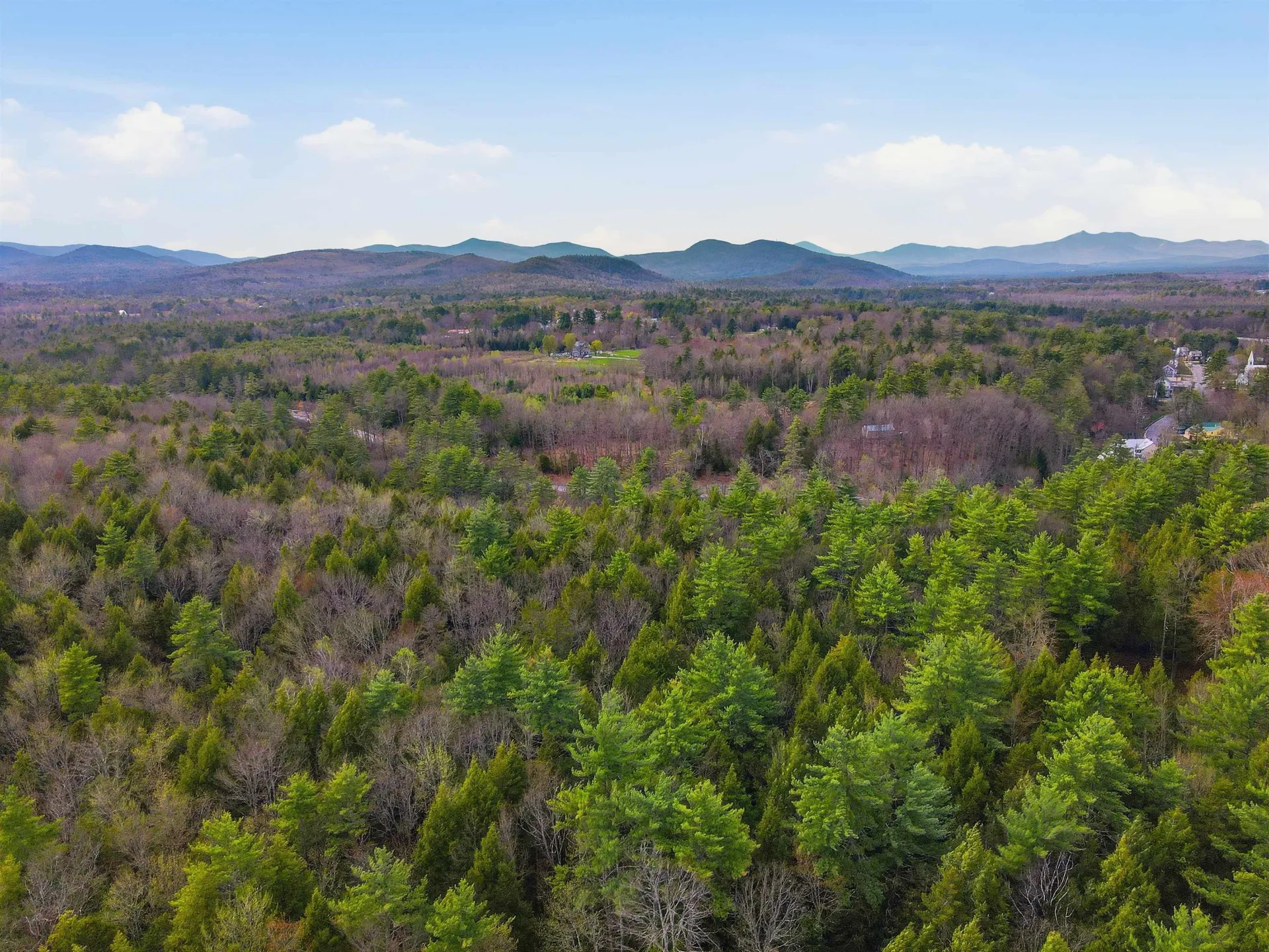 10 Beech River Circle Ossipee NH 03814