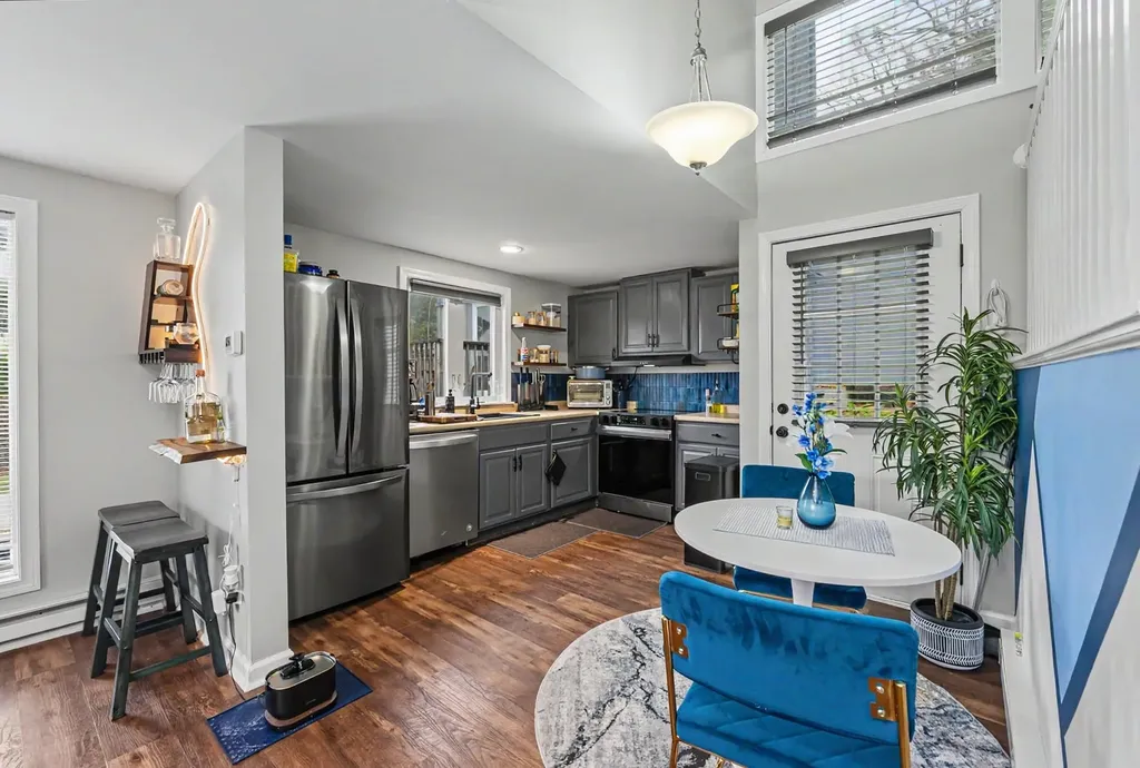 31 Eastside Lane Francestown NH 03043