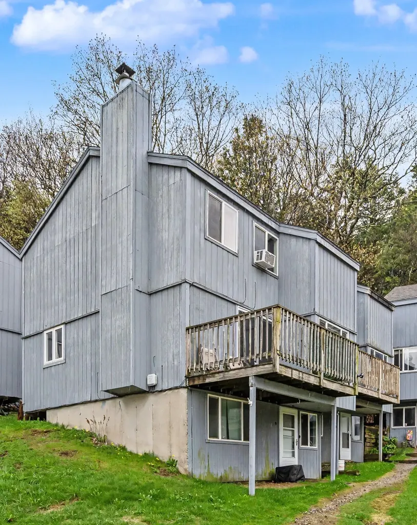 31 Eastside Lane Francestown NH 03043