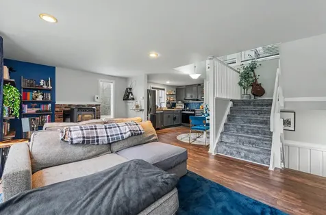 31 Eastside Lane Francestown NH 03043