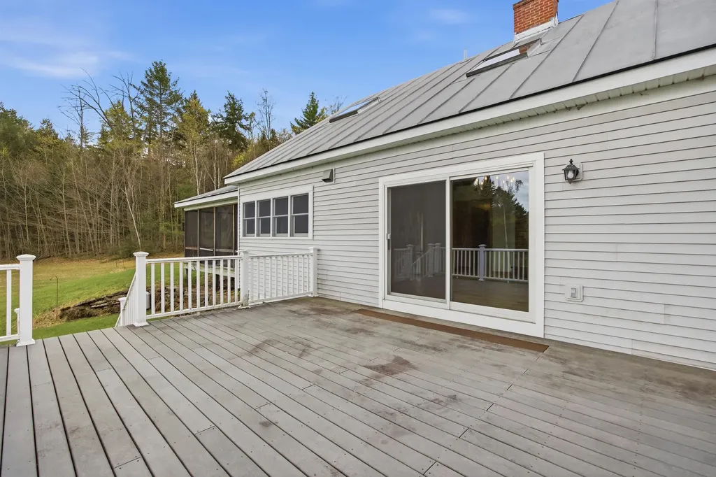 228 Leonard Road Sharon VT 05065