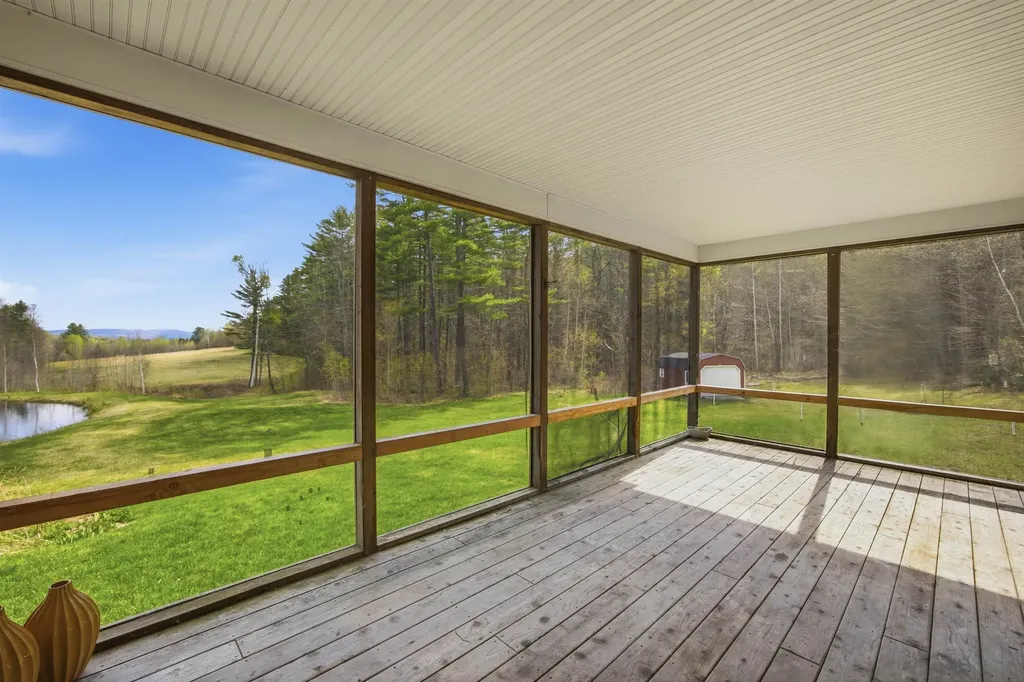 228 Leonard Road Sharon VT 05065