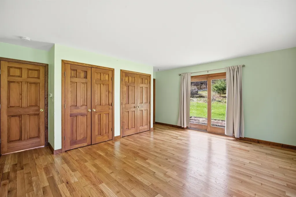 228 Leonard Road Sharon VT 05065