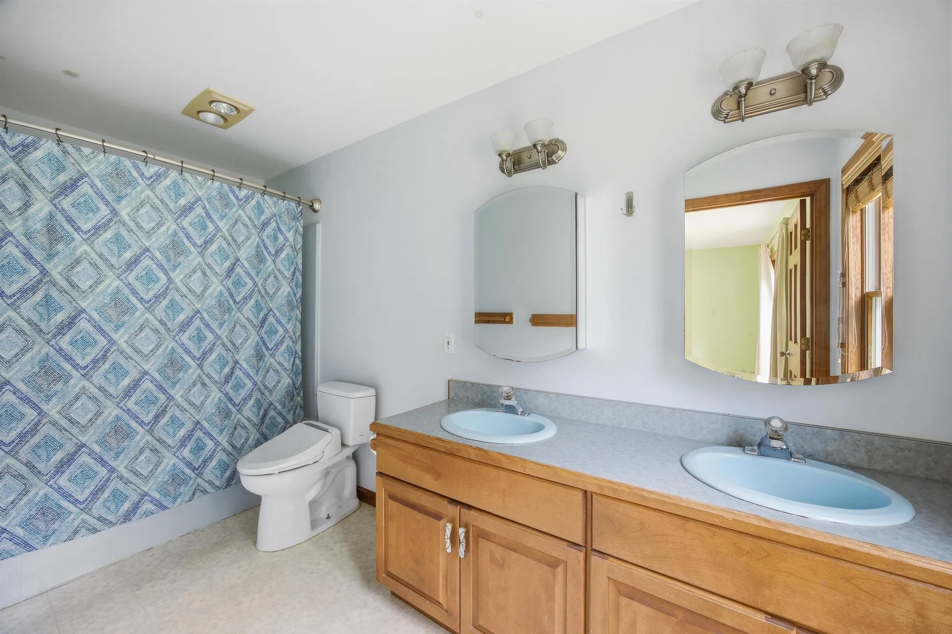 228 Leonard Road Sharon VT 05065