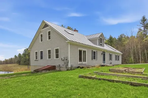 228 Leonard Road Sharon VT 05065