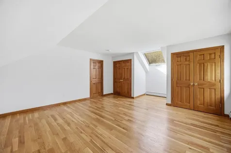 228 Leonard Road Sharon VT 05065