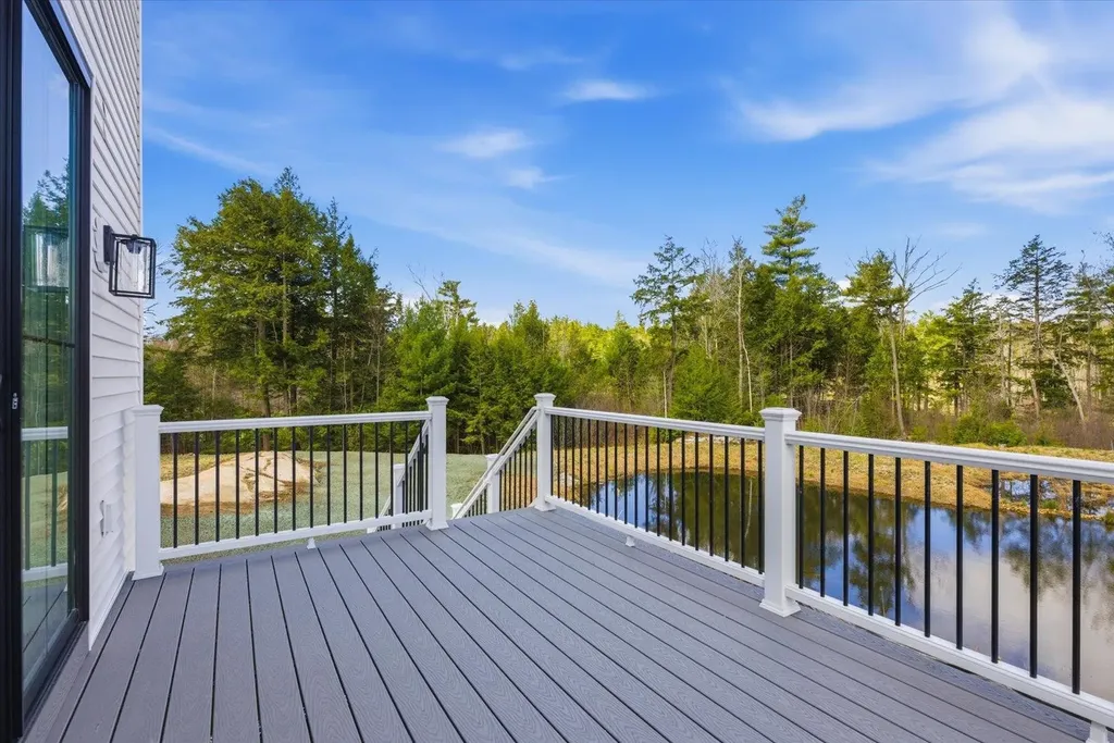 41 Roberts Drive Jaffrey NH 03452
