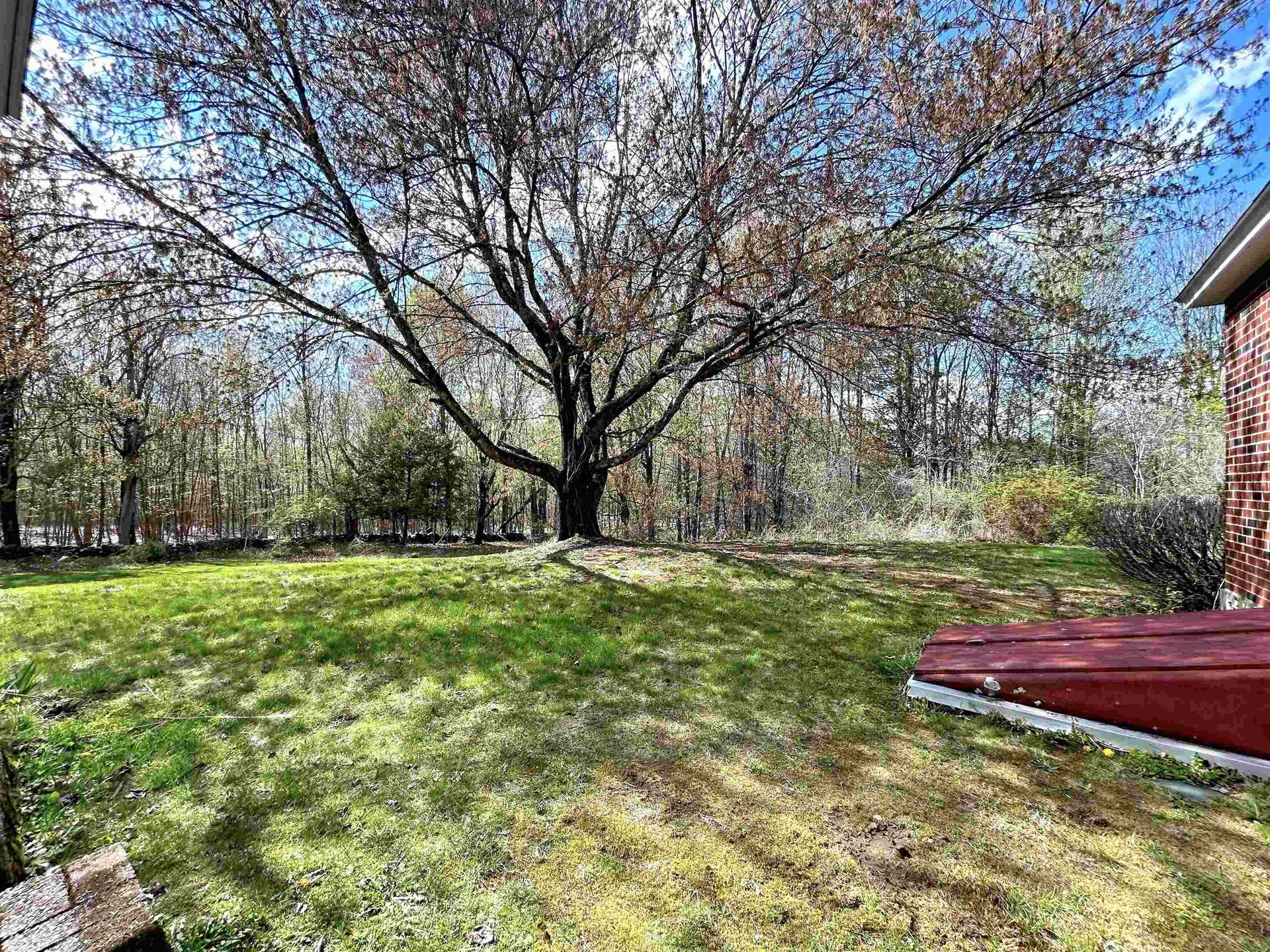 421 Pleasant Street Franklin NH 03235