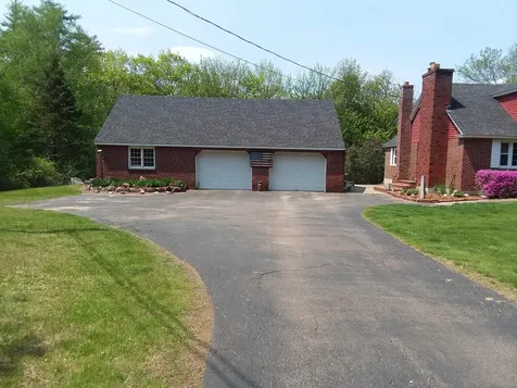 421 Pleasant Street Franklin NH 03235