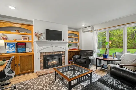 911 Dorset Street South Burlington VT 05403