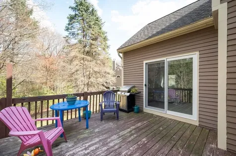 21 Villager Road Chester NH 03036