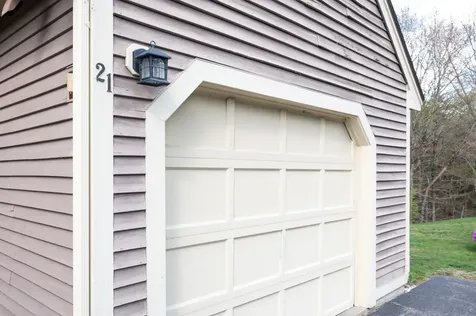 21 Villager Road Chester NH 03036