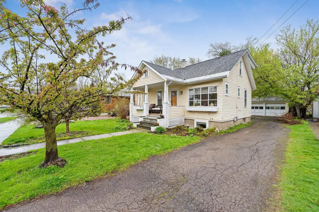 16 Ferguson Avenue Burlington VT 05401