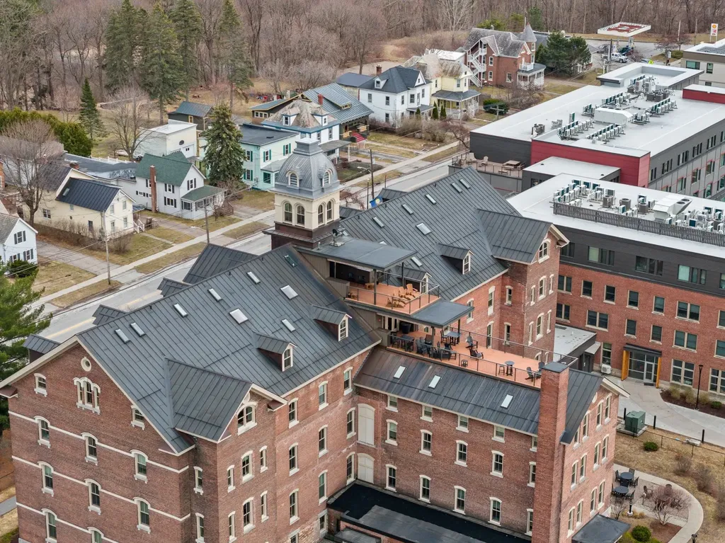 375 North Avenue Burlington VT 05401