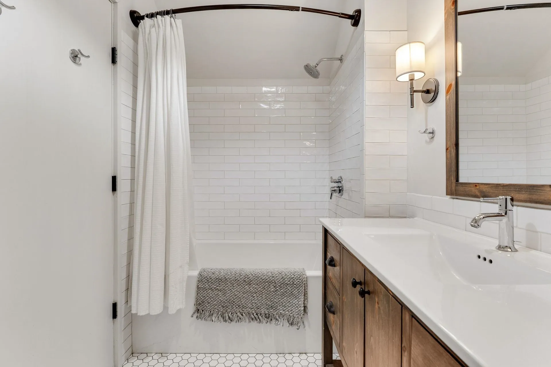 375 North Avenue Burlington VT 05401