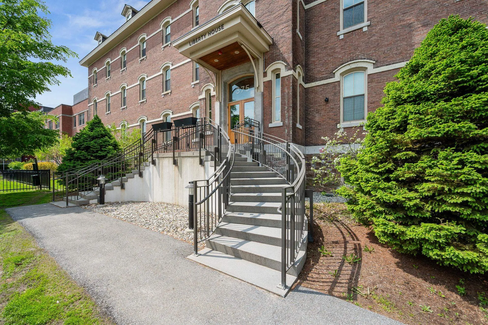 375 North Avenue Burlington VT 05401
