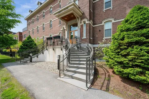 375 North Avenue Burlington VT 05401