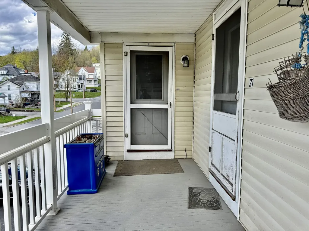 21 East Street Barre City VT 05641