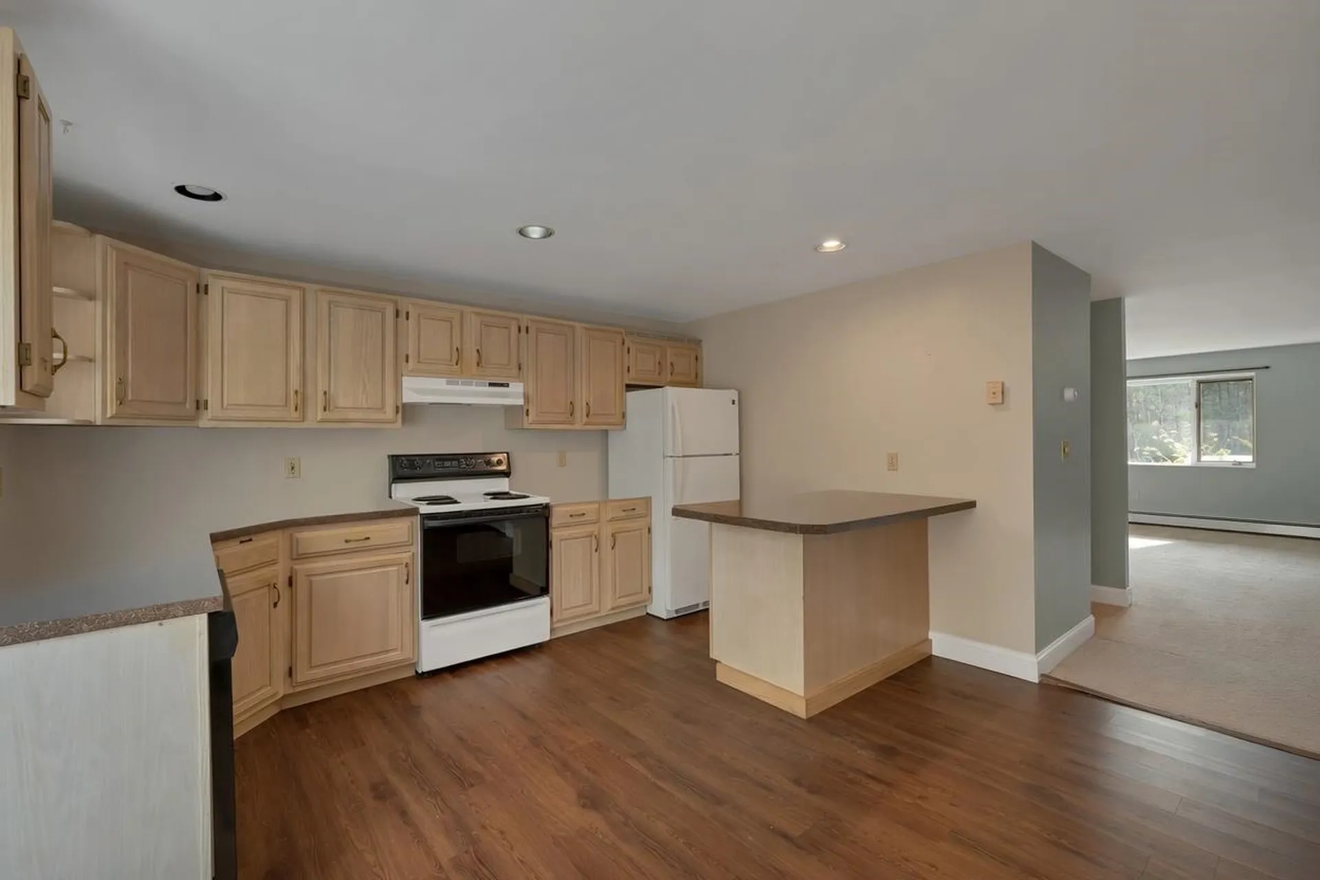 69 Birch Glen Drive Bennington NH 03442