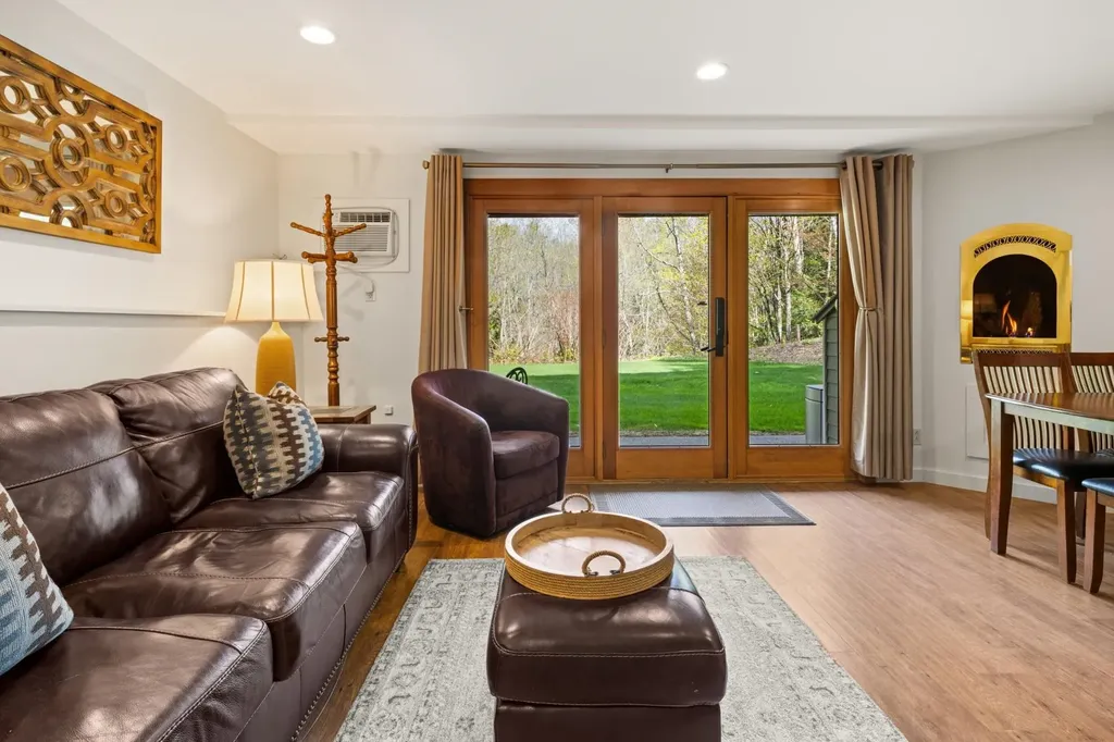 277 Topnotch Drive Stowe VT 05672
